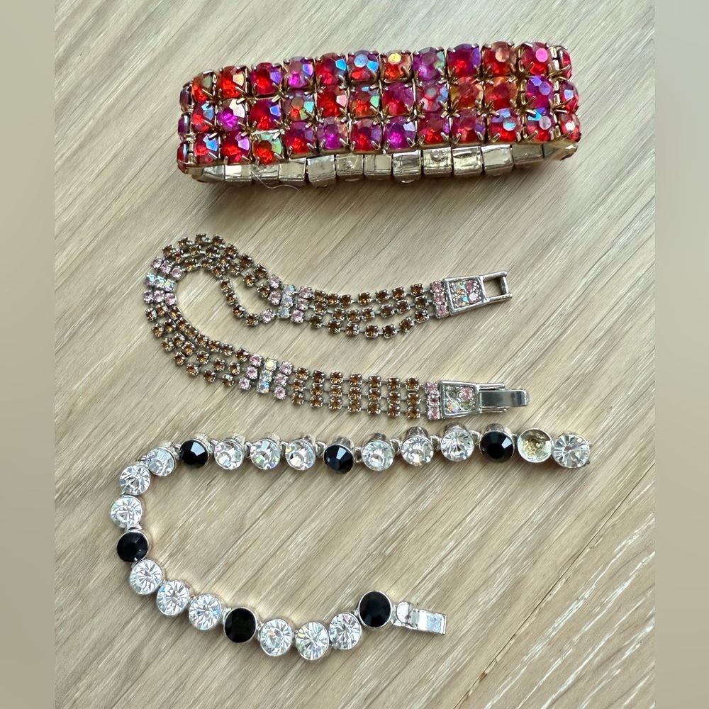 Elegant Multicolor Crystal Jewelry Set of 3 bracelets.